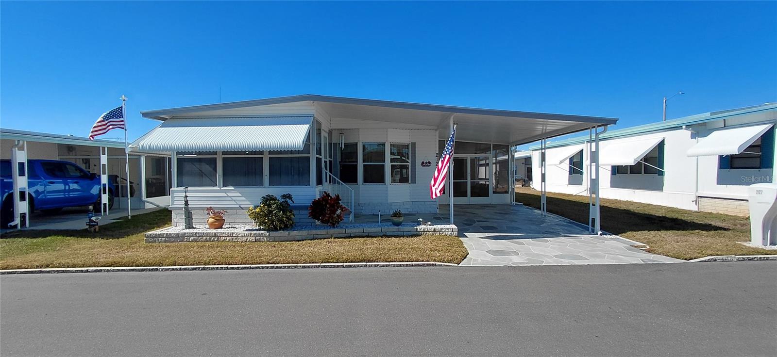 Image 39 of 44 For 2127 Manoa Drive