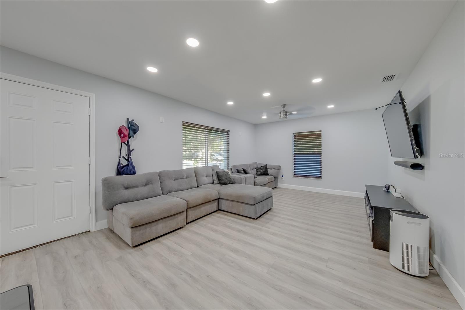 Image 12 of 27 For 1814 Sylvan Drive