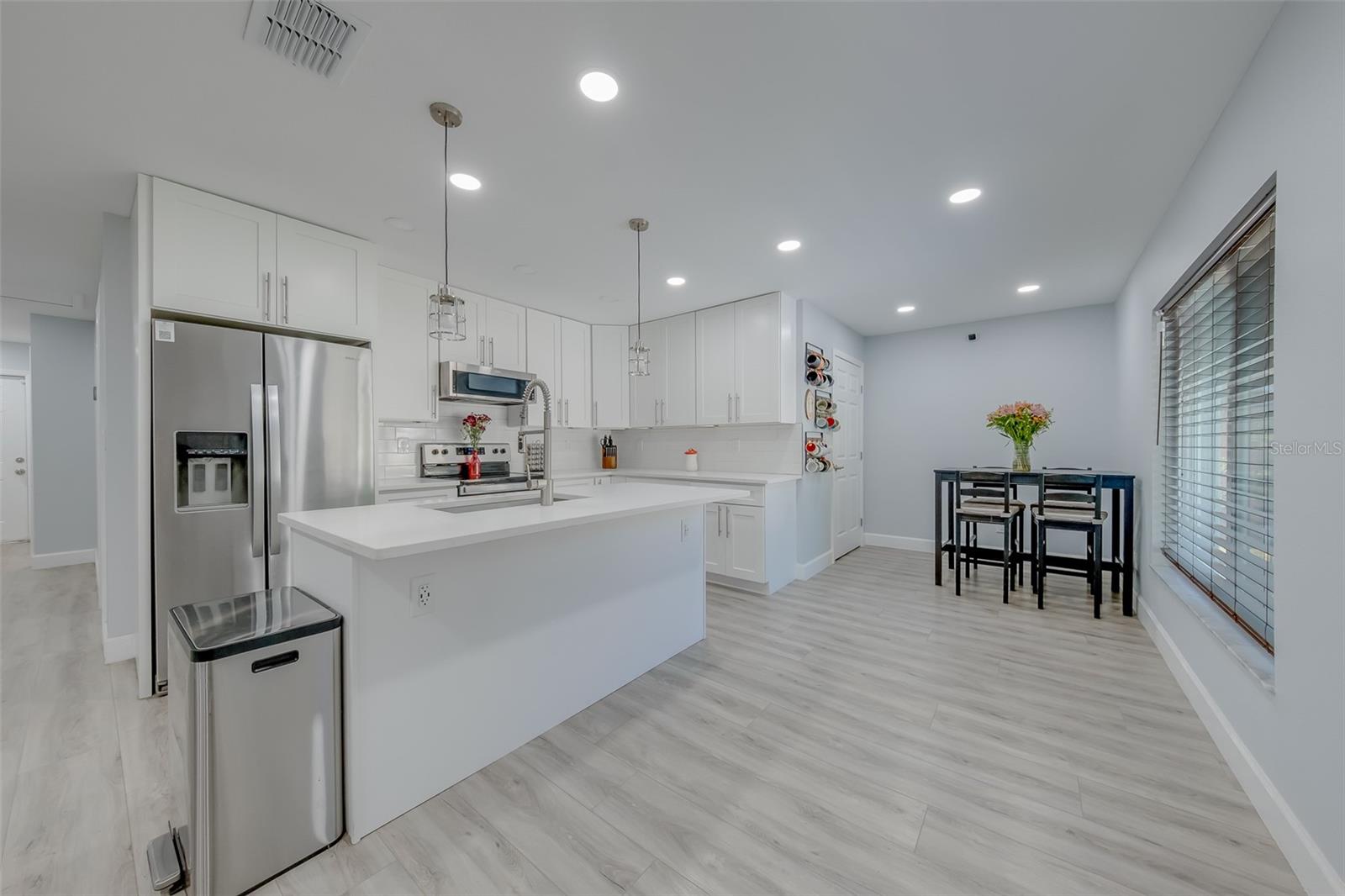 Image 7 of 27 For 1814 Sylvan Drive