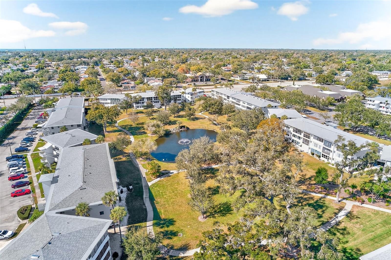 Image 24 of 28 For 11201 80th Avenue N 201