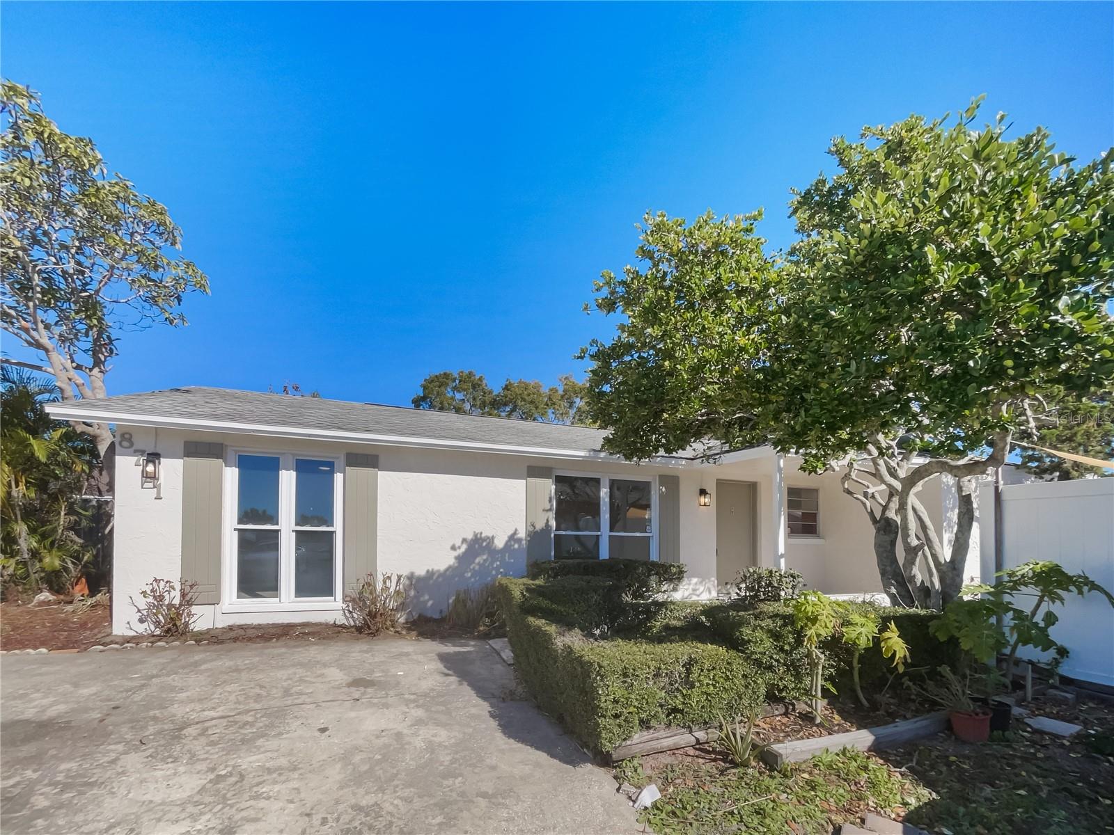 Details for 8711 Cordial Court, TAMPA, FL 33634