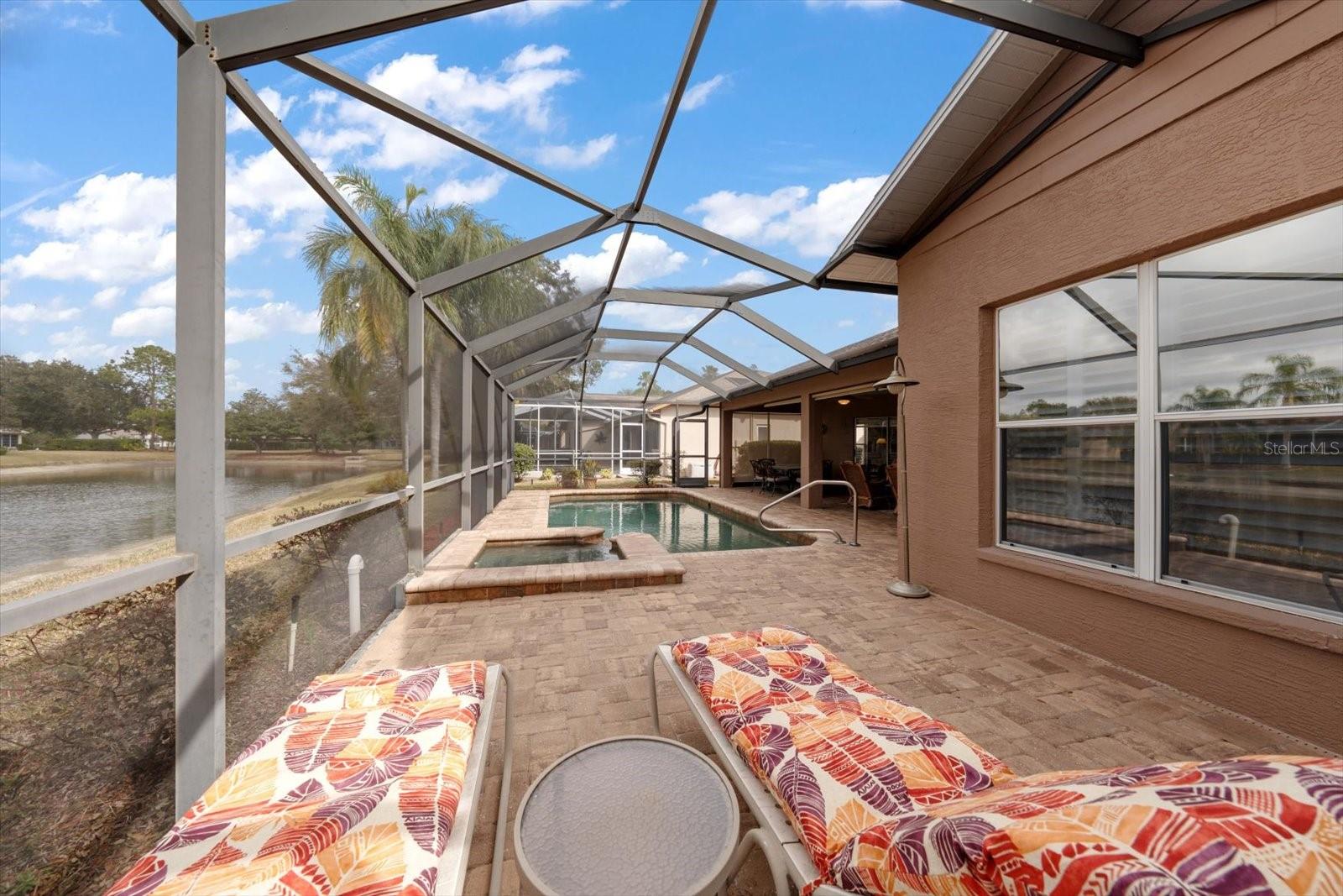 Listing photo id 27 for 1237 Rambling Vine Court