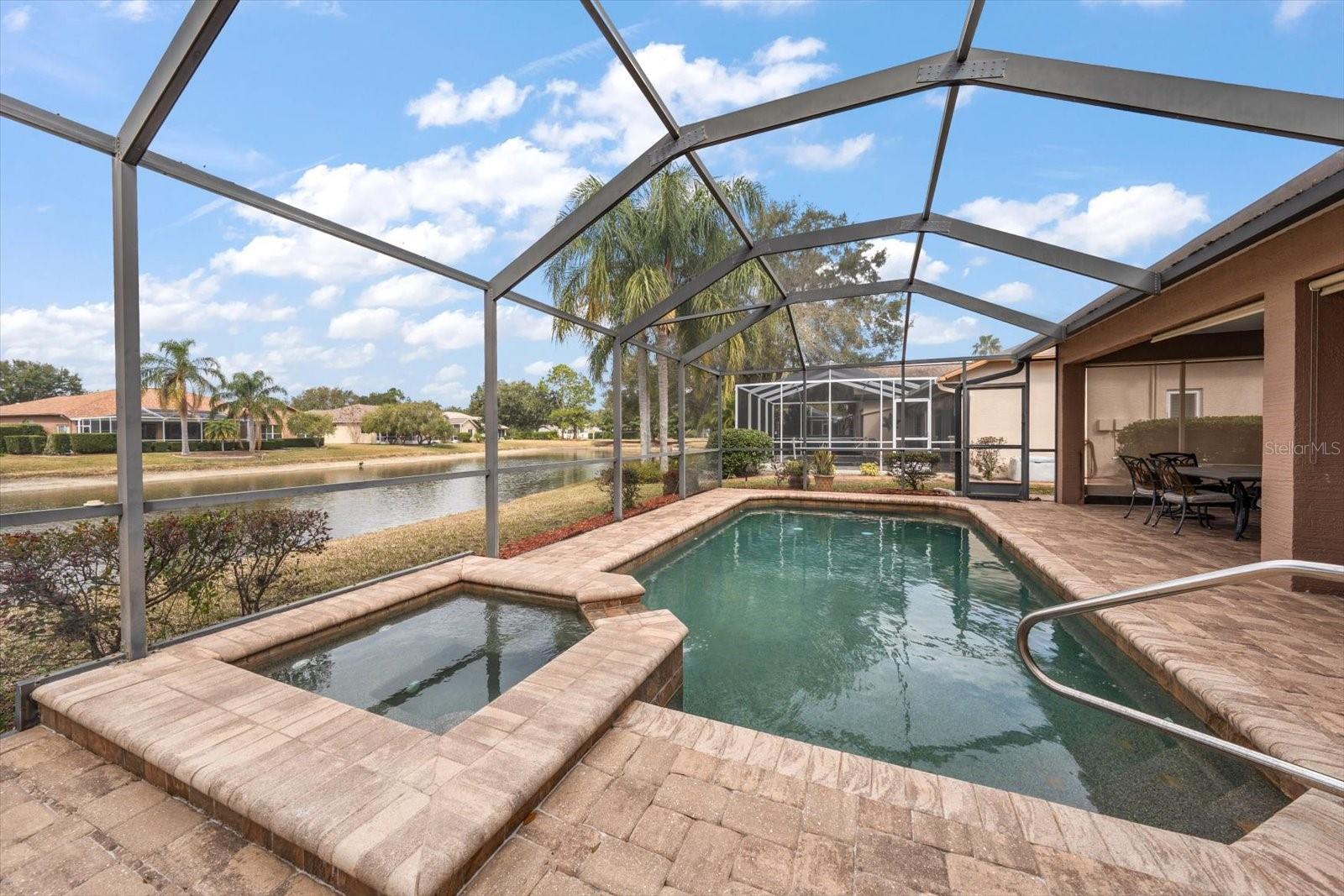 Listing photo id 28 for 1237 Rambling Vine Court