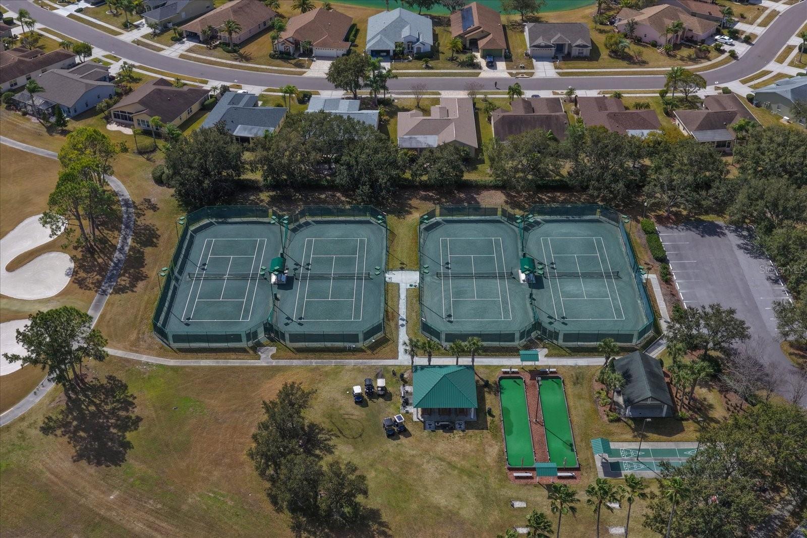 Listing photo id 73 for 1237 Rambling Vine Court