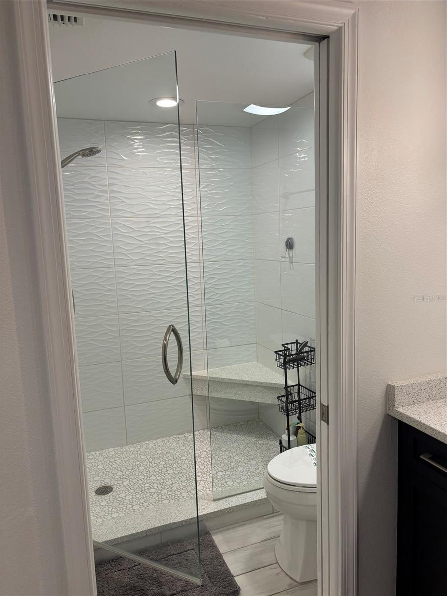 Image 17 of 54 For 7984 Sailboat Key Boulevard S 105