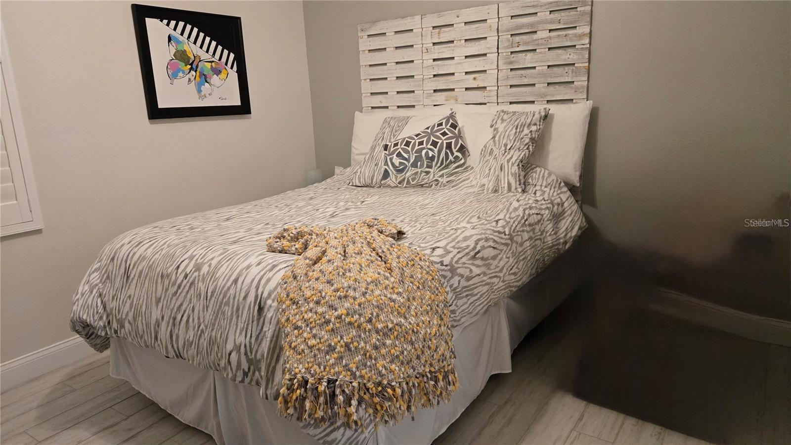 Image 20 of 54 For 7984 Sailboat Key Boulevard S 105