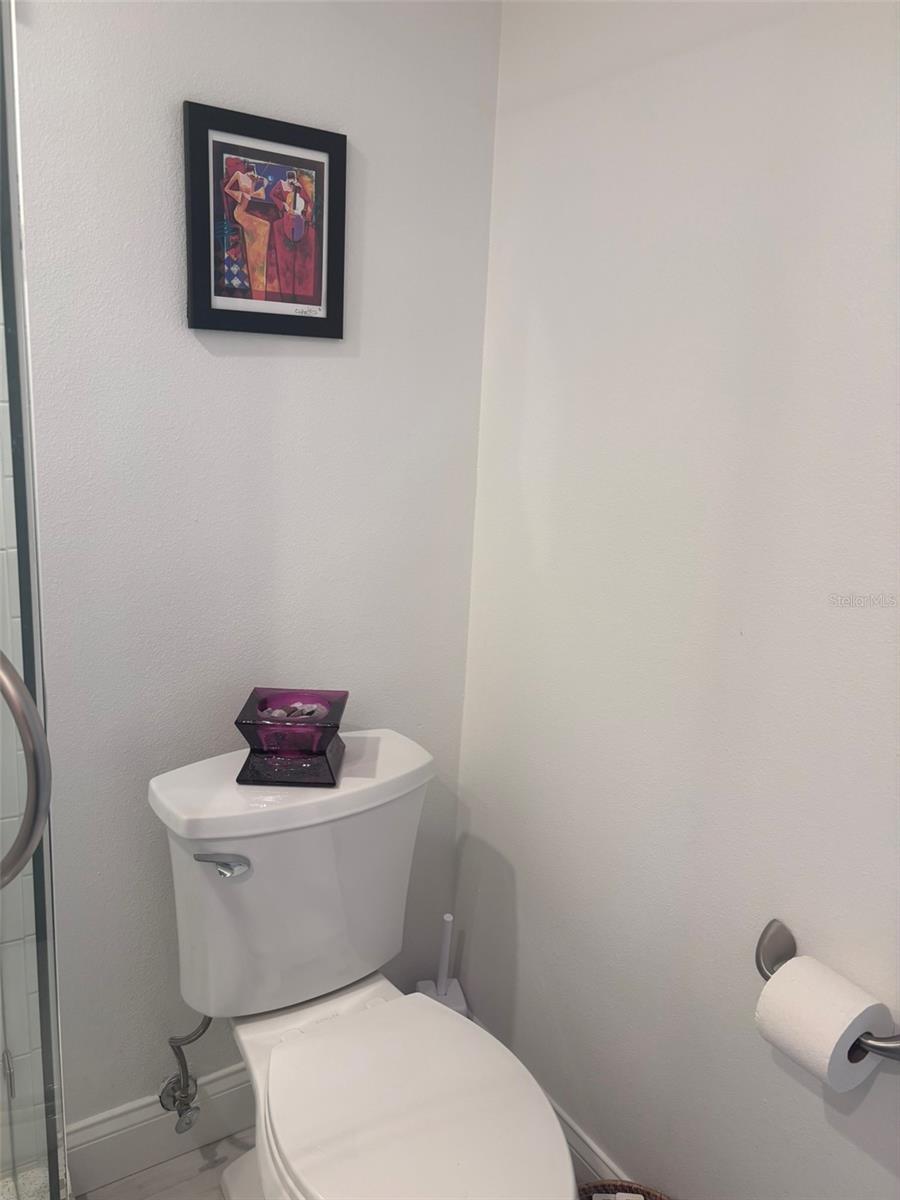 Image 24 of 54 For 7984 Sailboat Key Boulevard S 105