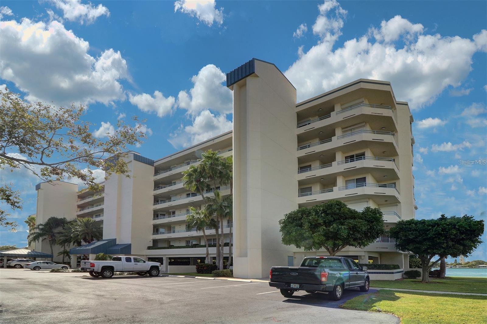 Image 28 of 54 For 7984 Sailboat Key Boulevard S 105