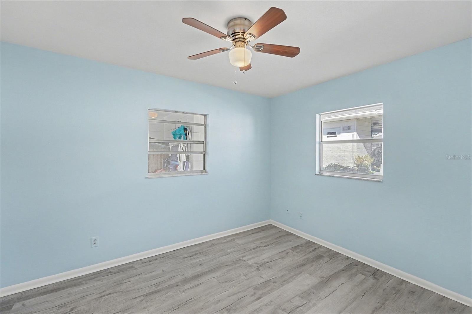 Image 17 of 34 For 12400 Park Boulevard 311