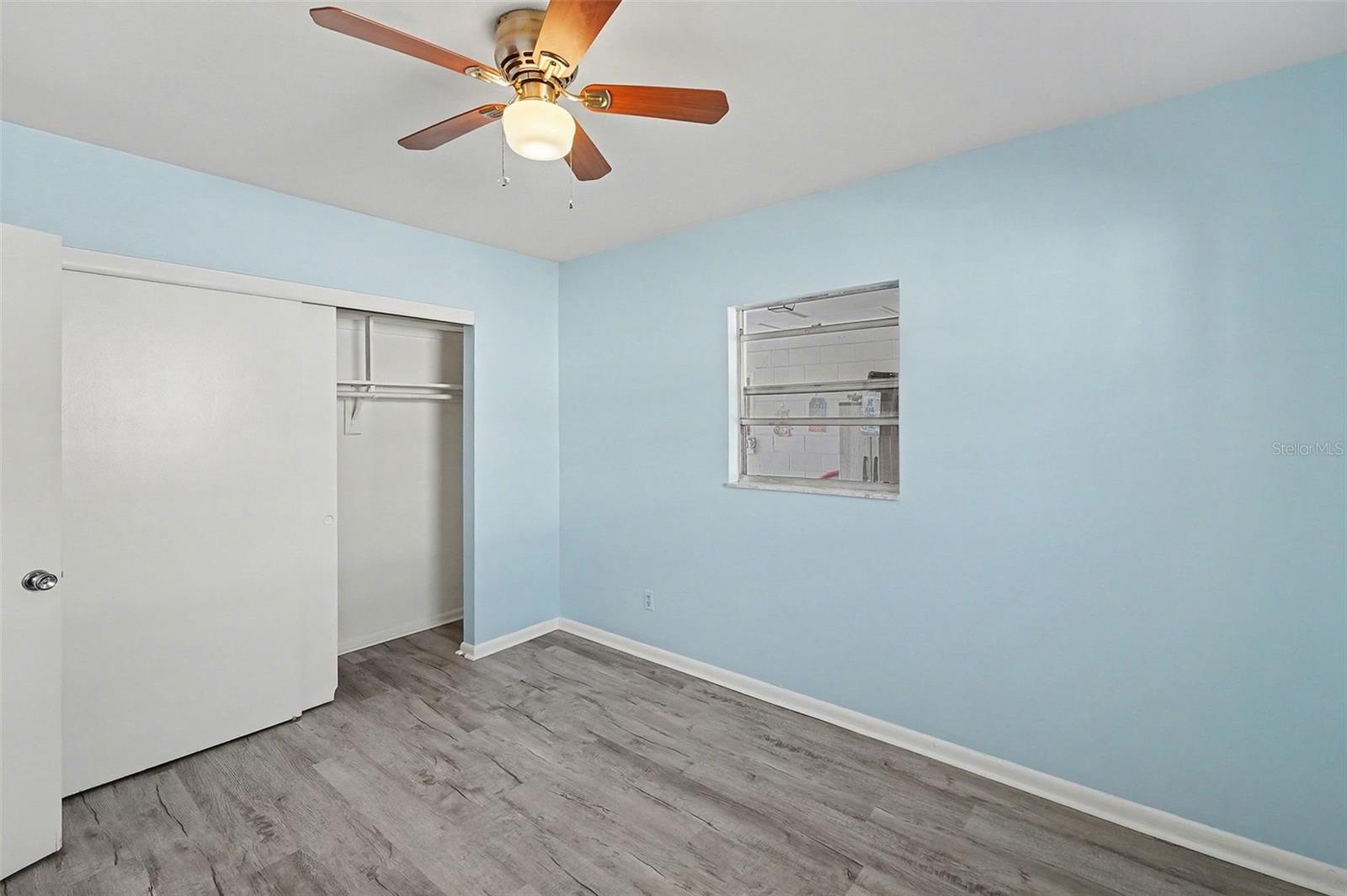 Image 18 of 34 For 12400 Park Boulevard 311