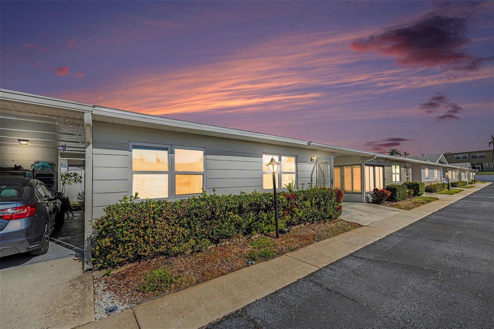 Image 2 of 34 For 12400 Park Boulevard 311