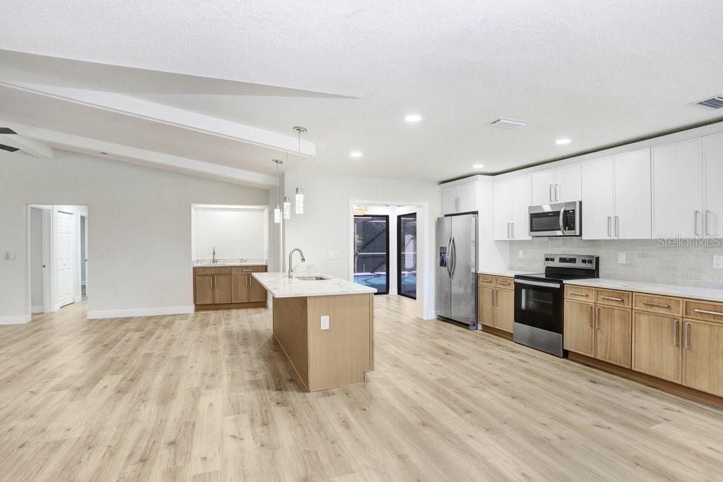 Image 7 of 33 For 3039 Sandpiper Court