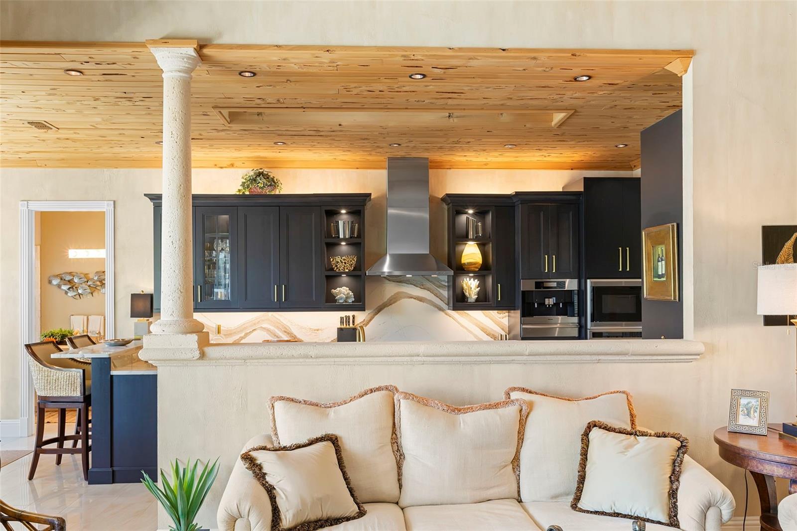 Image 27 of 76 For 967 Landmark Circle S