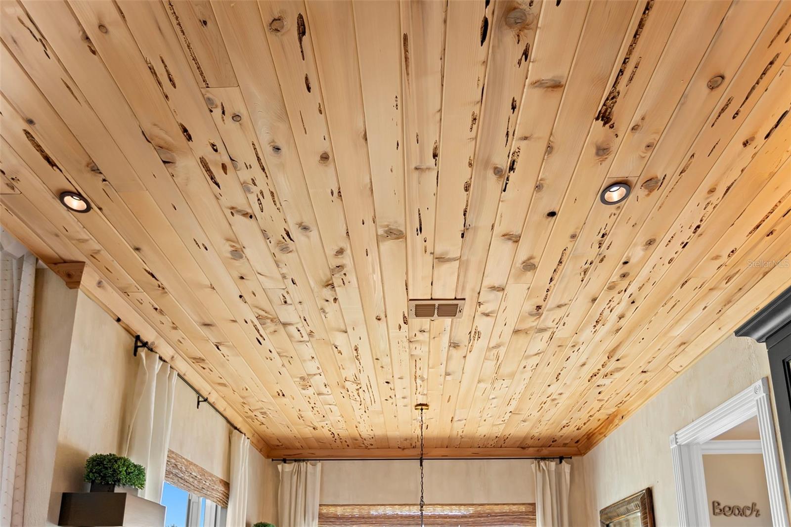 Image 48 of 76 For 967 Landmark Circle S