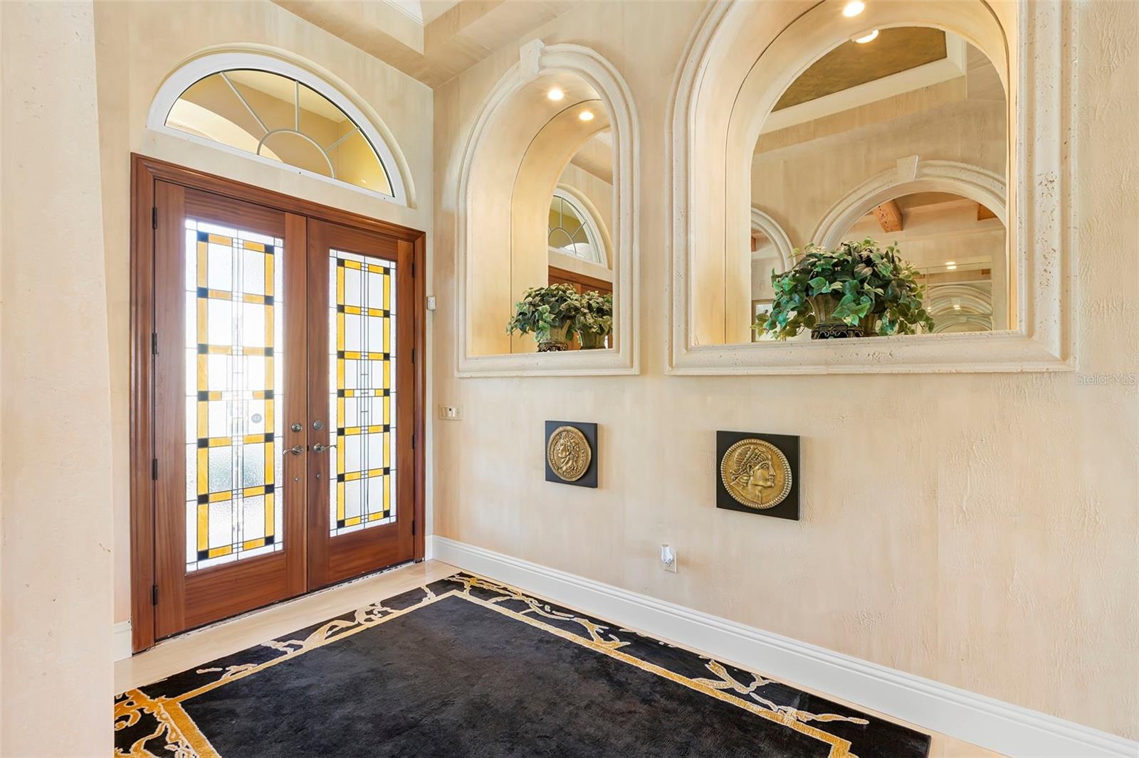 Image 51 of 76 For 967 Landmark Circle S