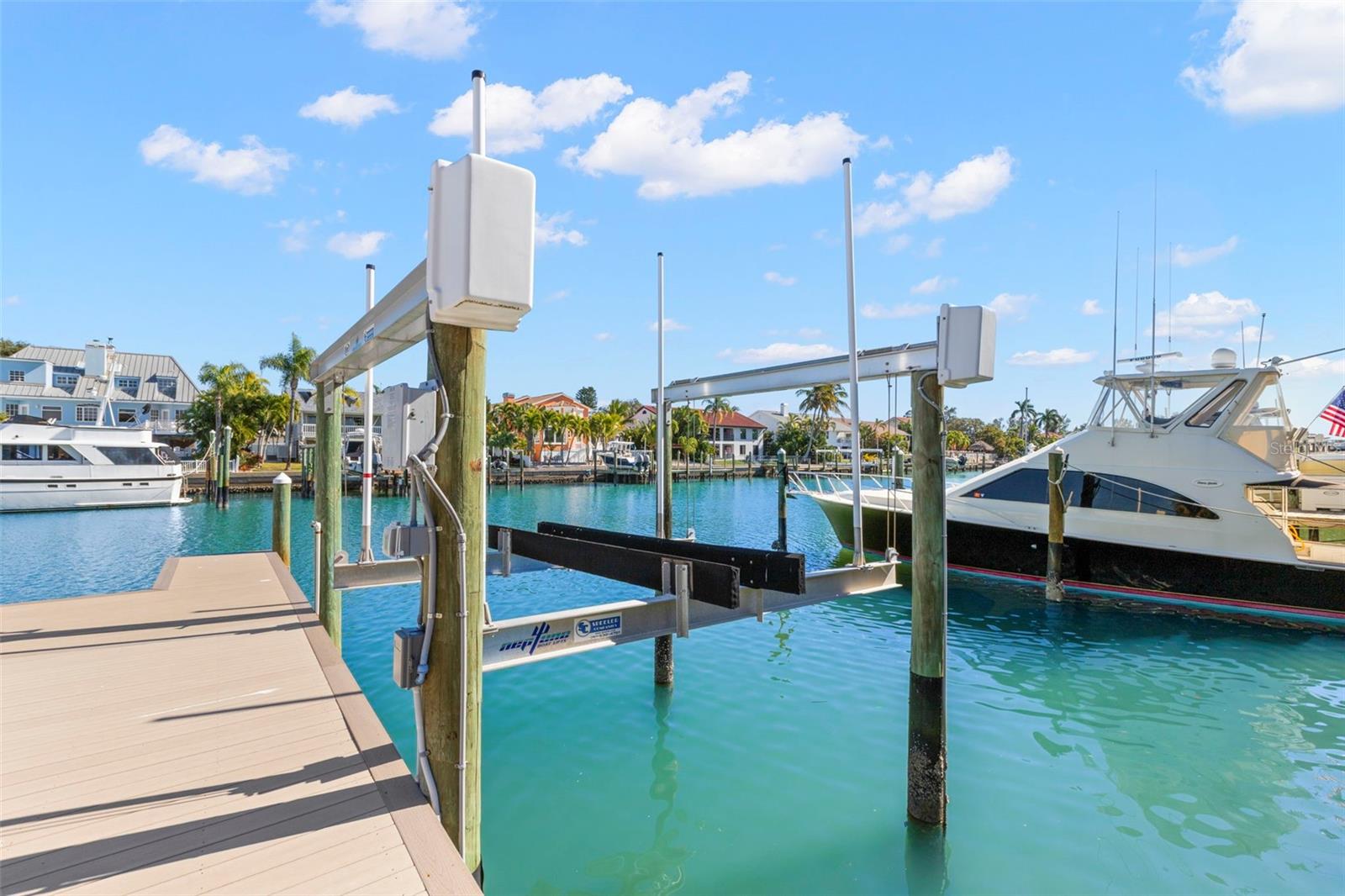 Image 57 of 76 For 967 Landmark Circle S