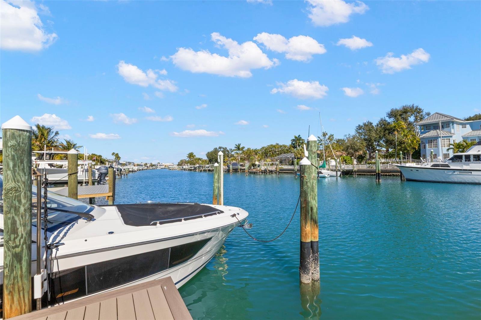 Image 75 of 76 For 967 Landmark Circle S