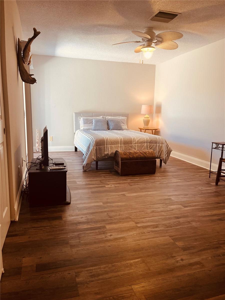 Image 34 of 77 For 531 Boca Ciega Point Boulevard S 531