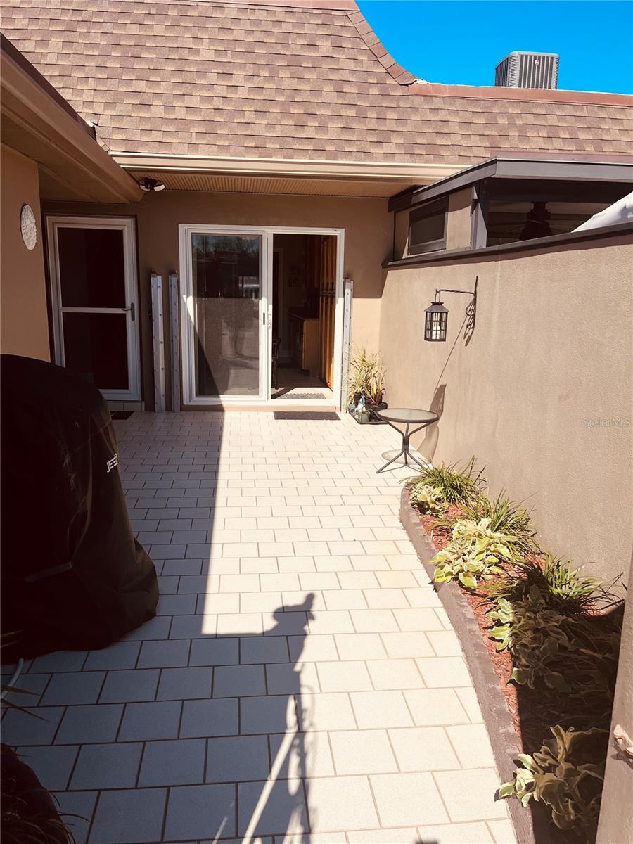 Image 4 of 77 For 531 Boca Ciega Point Boulevard S 531