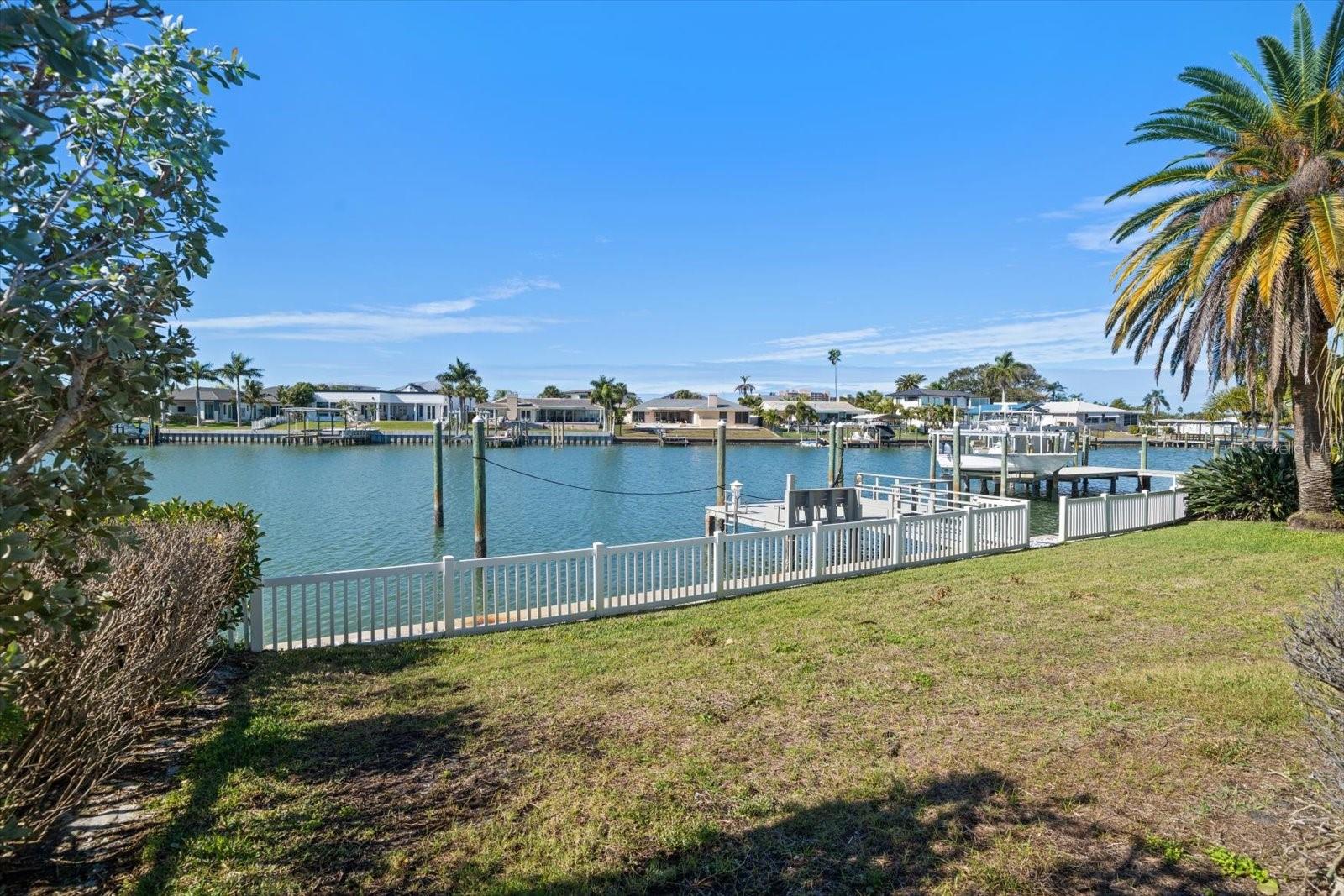 Image 57 of 68 For 878 Harbor Island