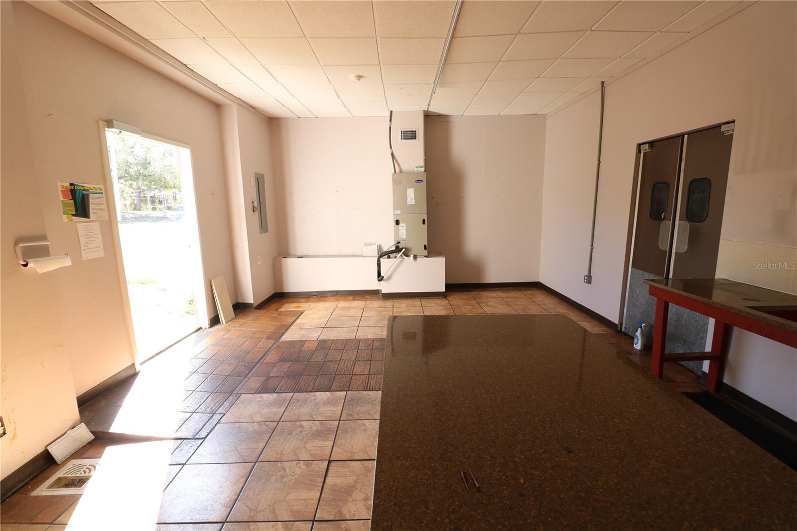 Image 29 of 43 For 2418 Us 19 Highway