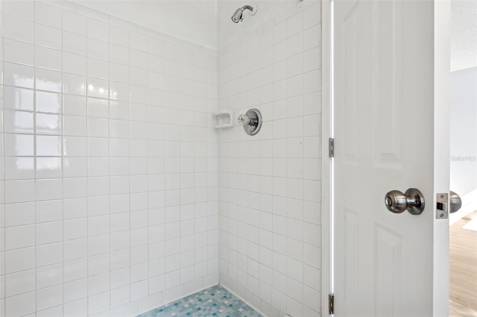 Image 19 of 24 For 5110 Tennis Court Circle 86