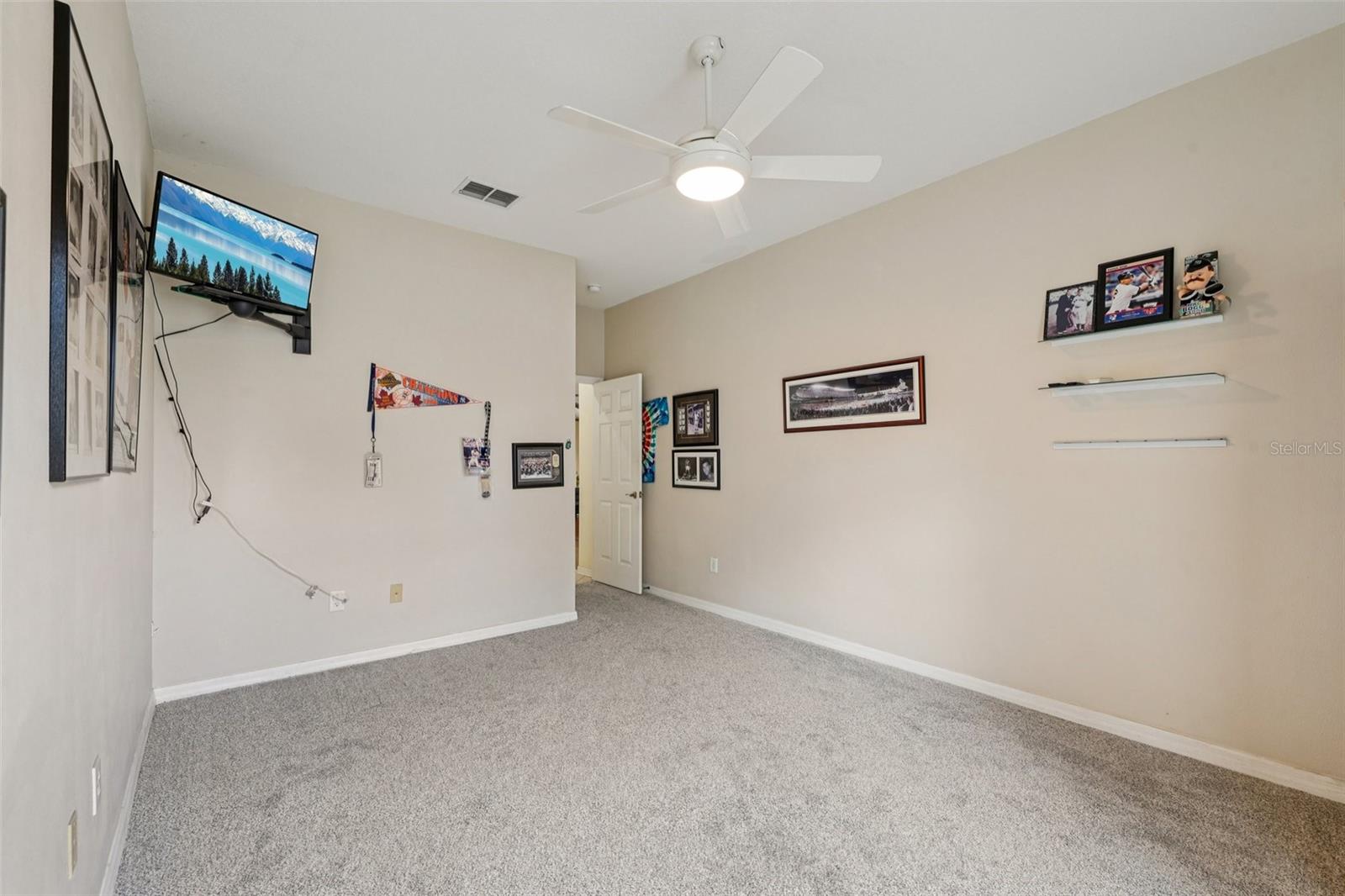 Listing photo id 26 for 12606 River Birch Drive