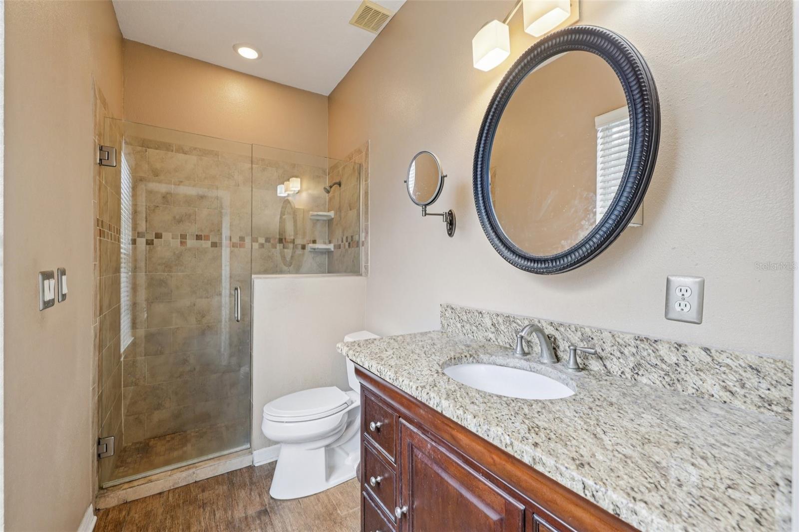 Listing photo id 28 for 12606 River Birch Drive