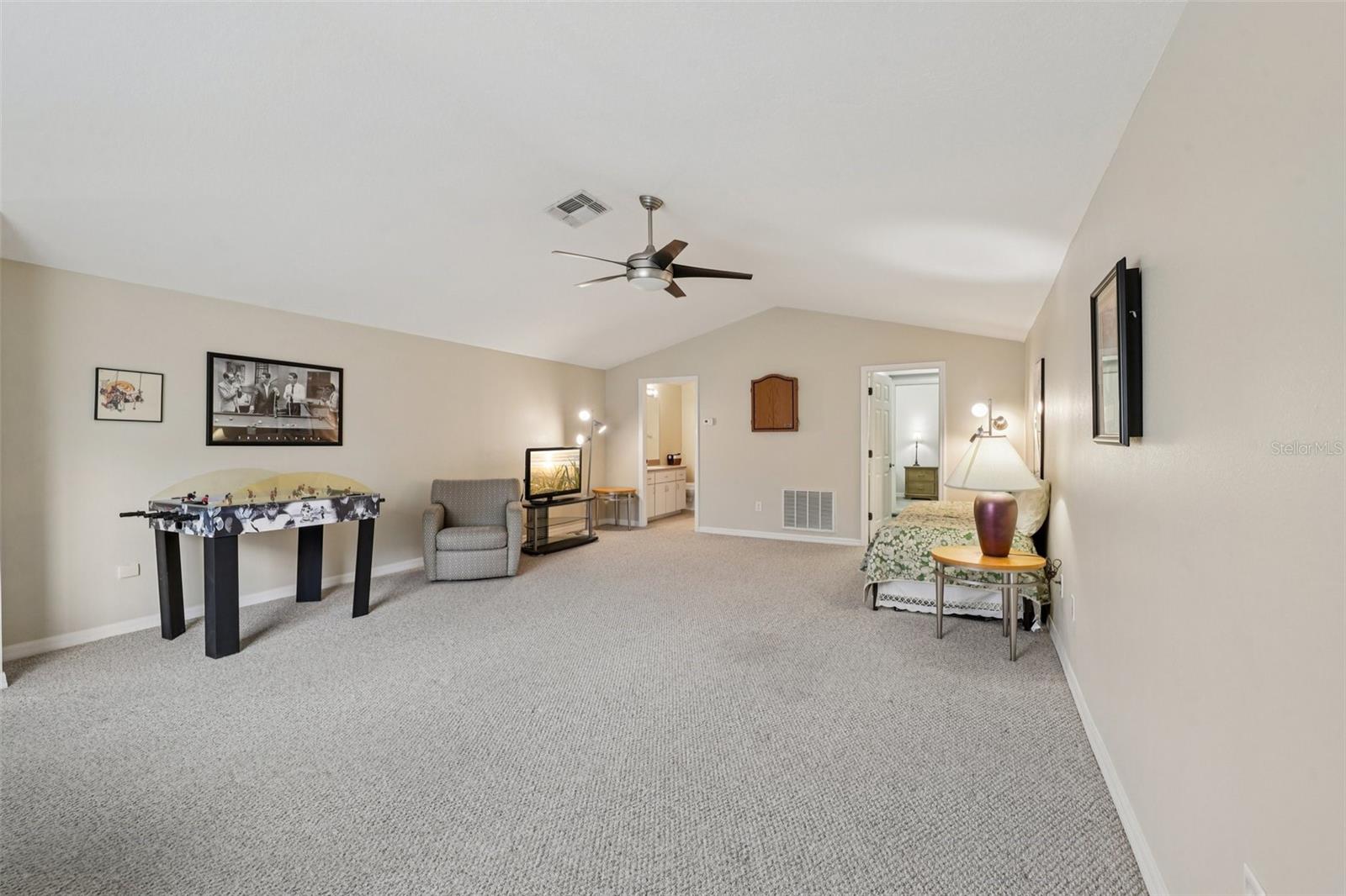 Listing photo id 35 for 12606 River Birch Drive