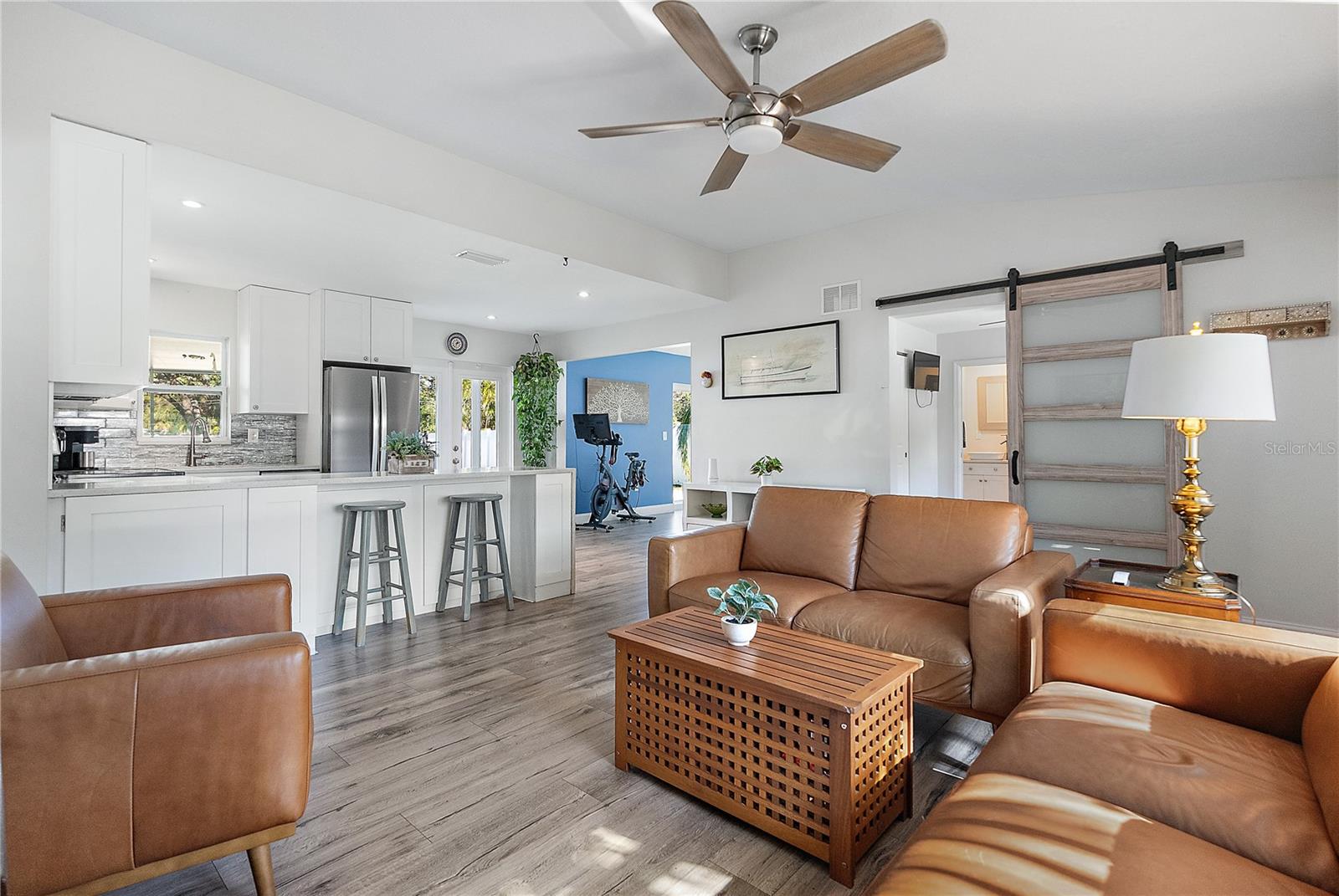 Image 4 of 24 For 6631 Bougainvilla Avenue S