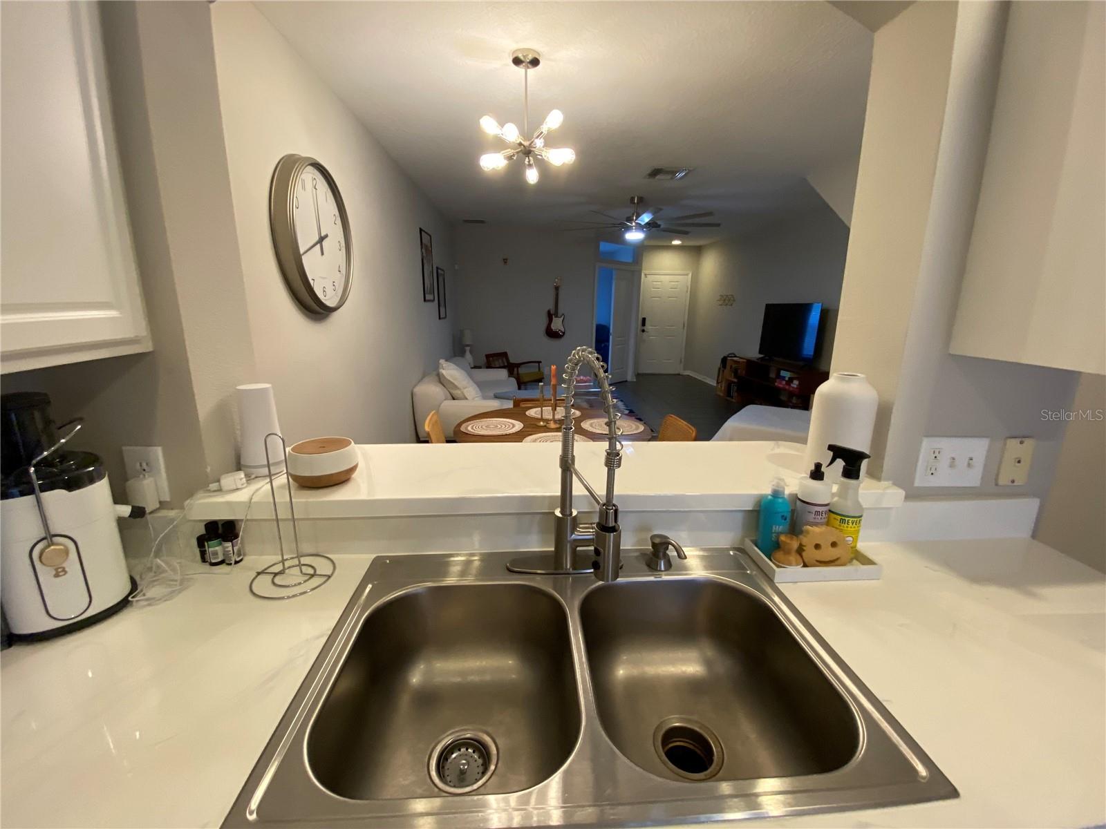 Image 14 of 27 For 16326 Swan View Circle