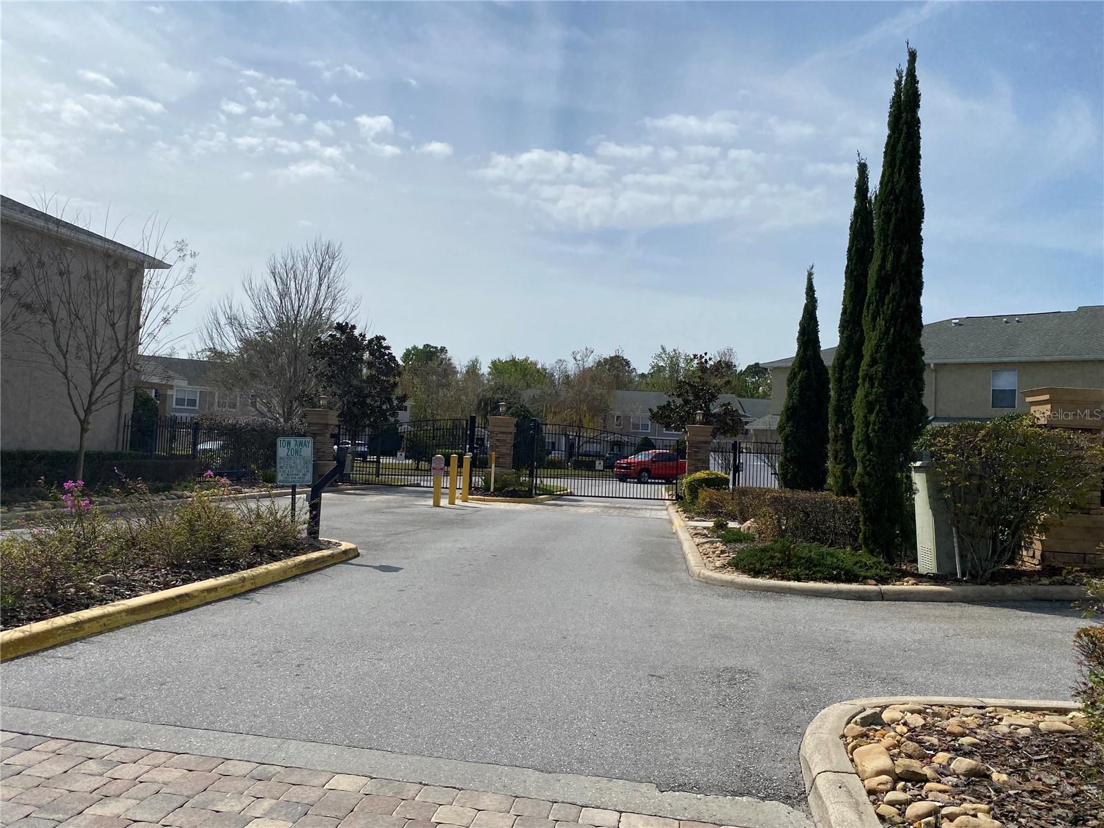 Image 2 of 27 For 16326 Swan View Circle