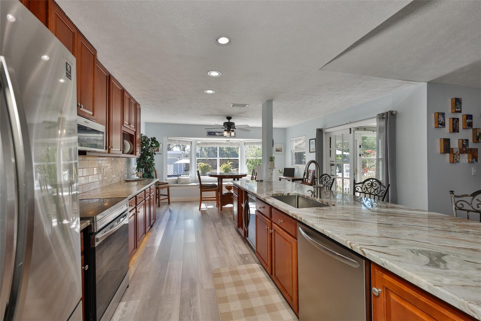 Image 18 of 47 For 20600 Gardenia Drive