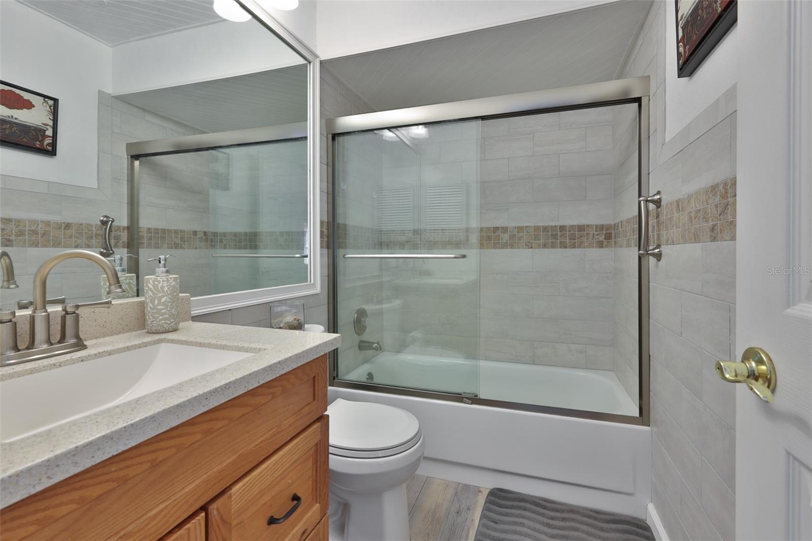 Image 30 of 47 For 20600 Gardenia Drive