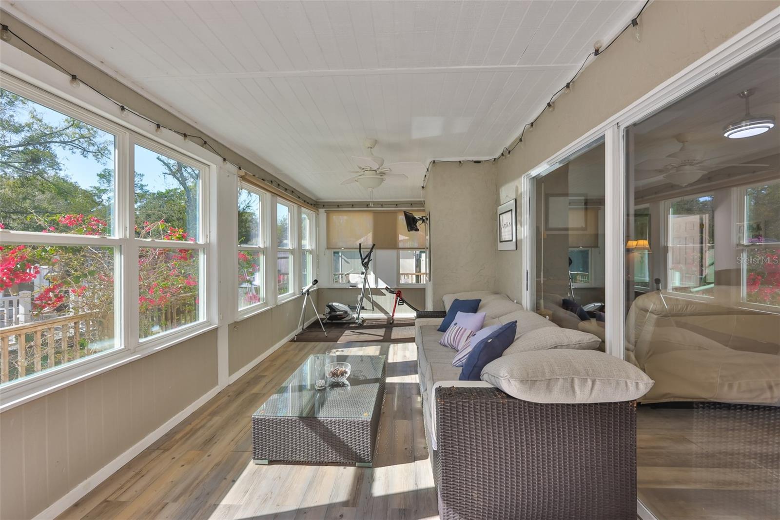 Image 34 of 47 For 20600 Gardenia Drive