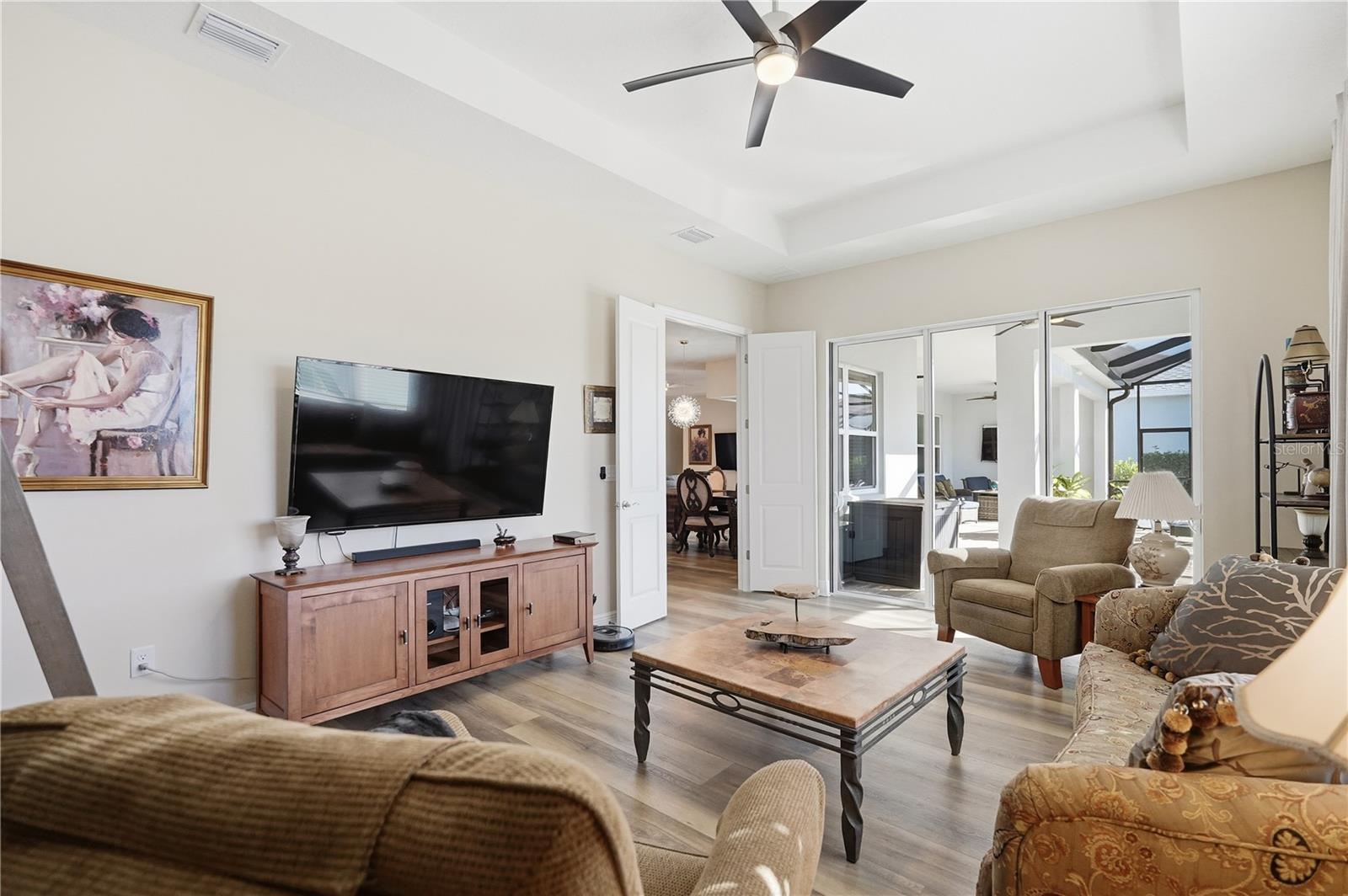 Image 15 of 45 For 14319 Skipping Stone Loop