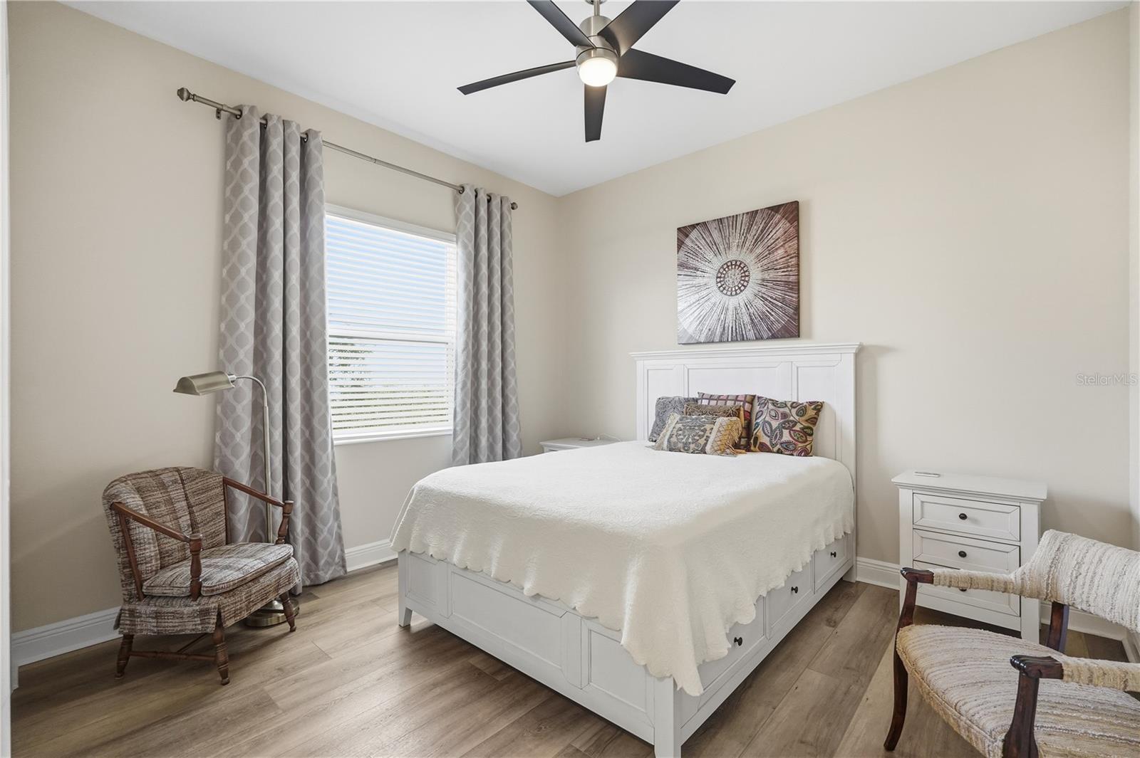 Image 24 of 45 For 14319 Skipping Stone Loop