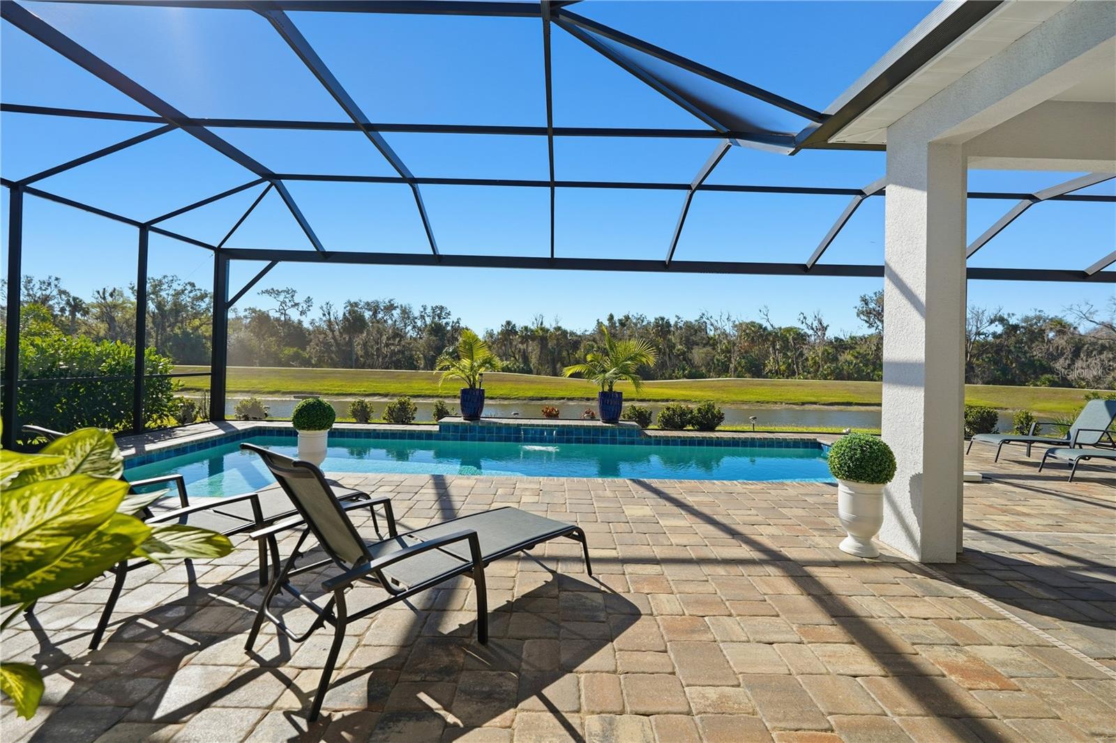 Image 35 of 45 For 14319 Skipping Stone Loop