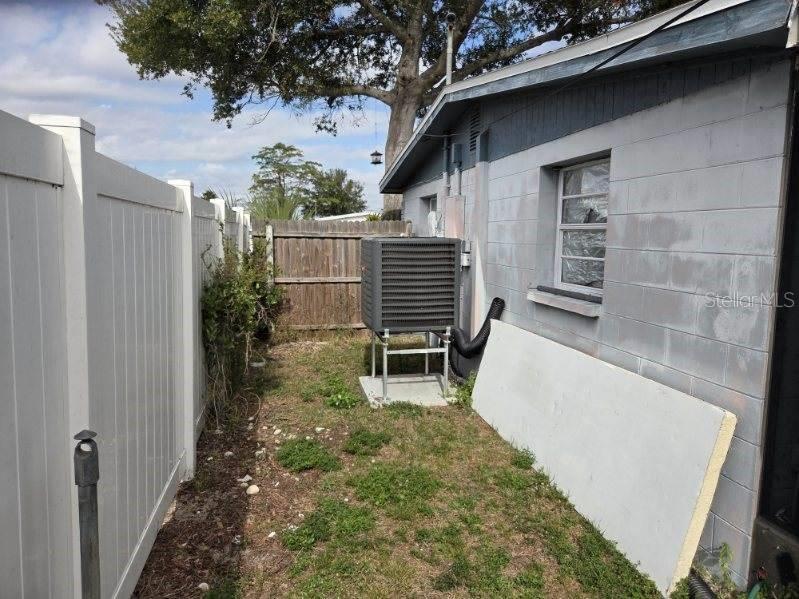 Image 4 of 10 For 6504 Saline Street