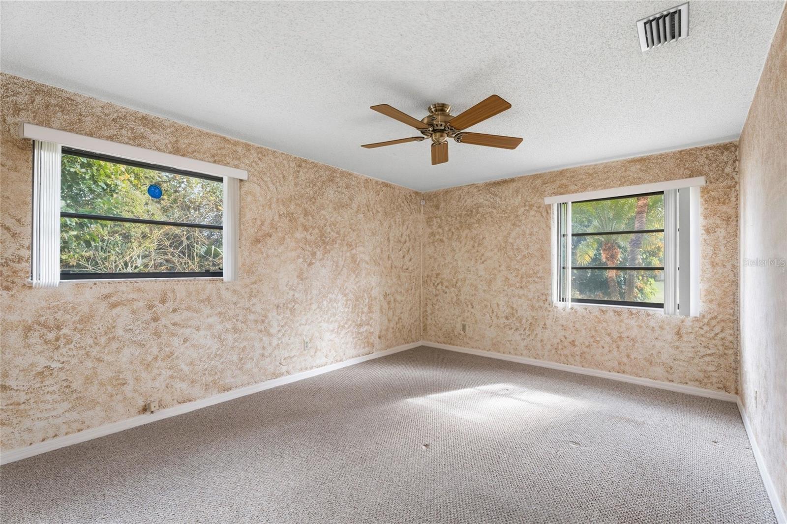 Image 17 of 34 For 226 Del Monte Road