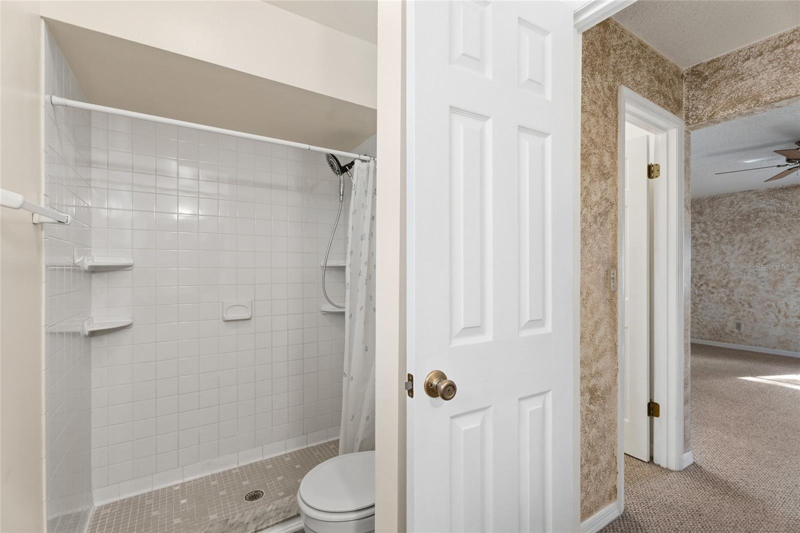 Image 20 of 34 For 226 Del Monte Road