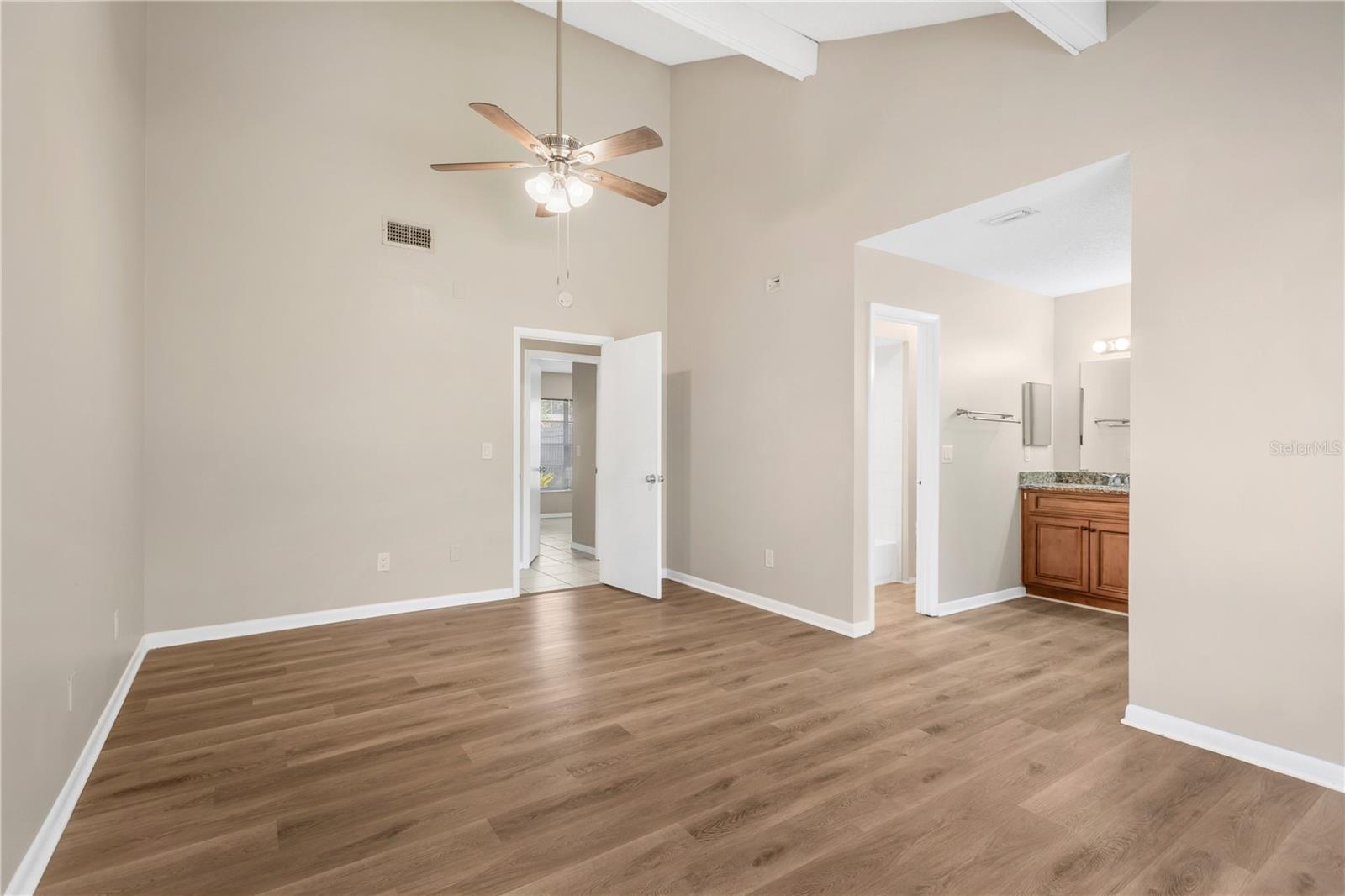 Image 14 of 29 For 3206 Shady Glen Circle