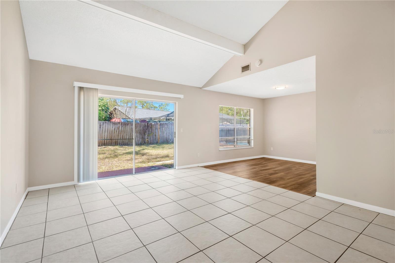 Image 15 of 29 For 3206 Shady Glen Circle