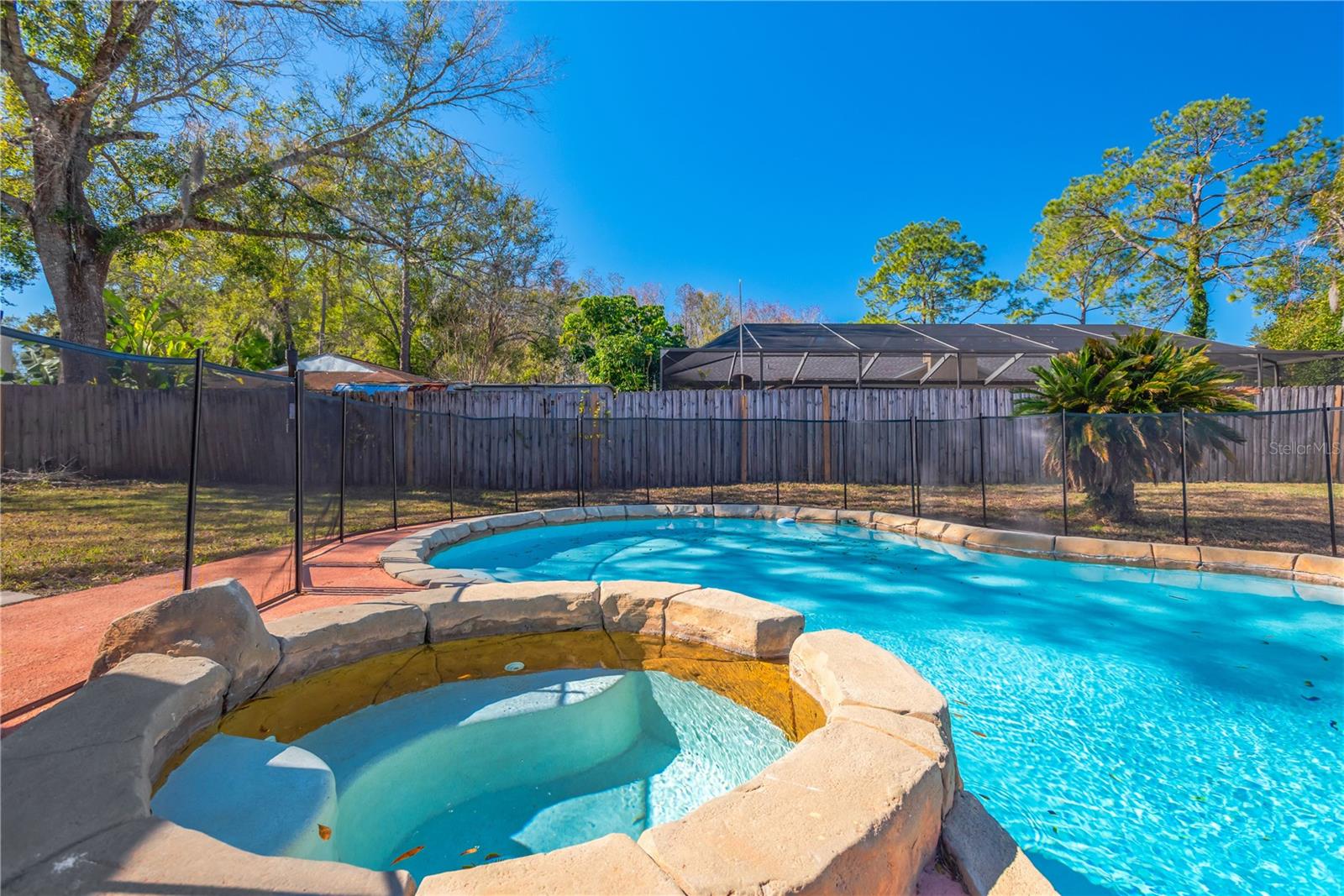 Image 26 of 29 For 3206 Shady Glen Circle