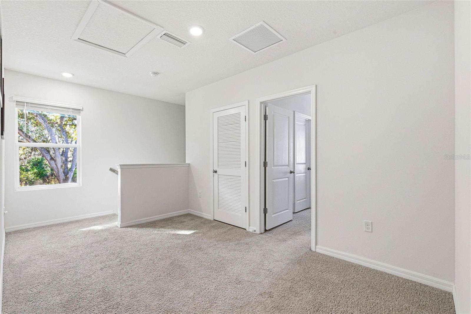 Image 17 of 39 For 12403 Pagoda Place