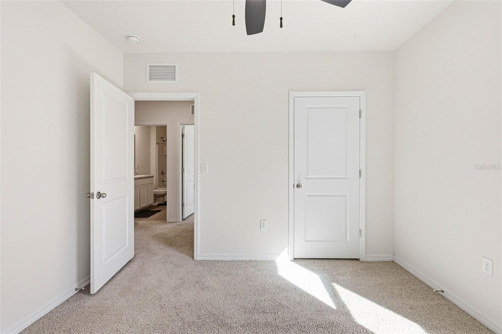 Image 28 of 39 For 12403 Pagoda Place