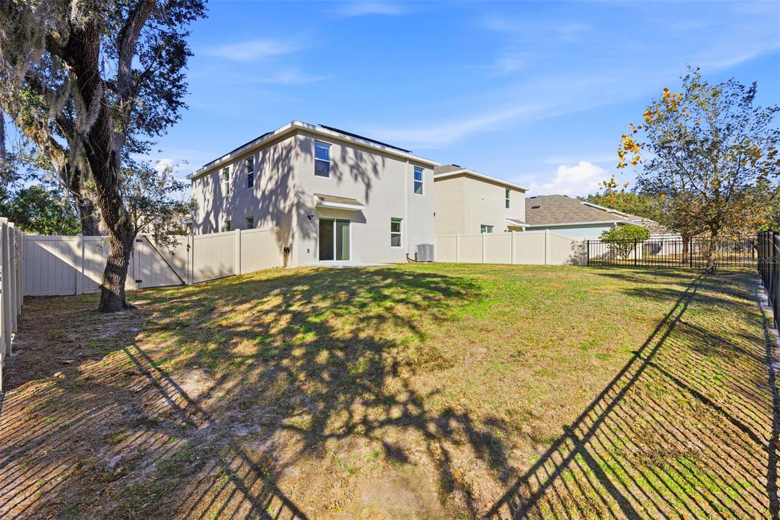 Image 33 of 39 For 12403 Pagoda Place