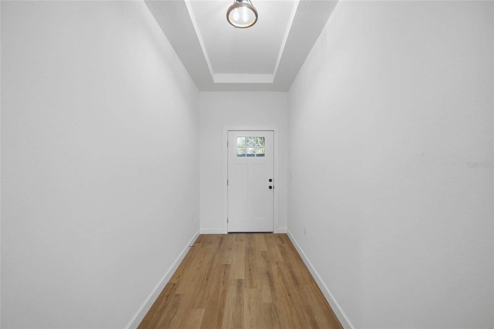 Image 6 of 34 For 1505 Laura Street