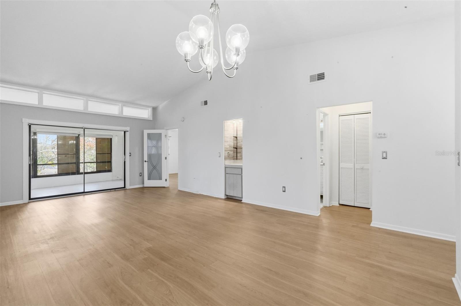 Image 9 of 33 For 7715 Forest Trail 5