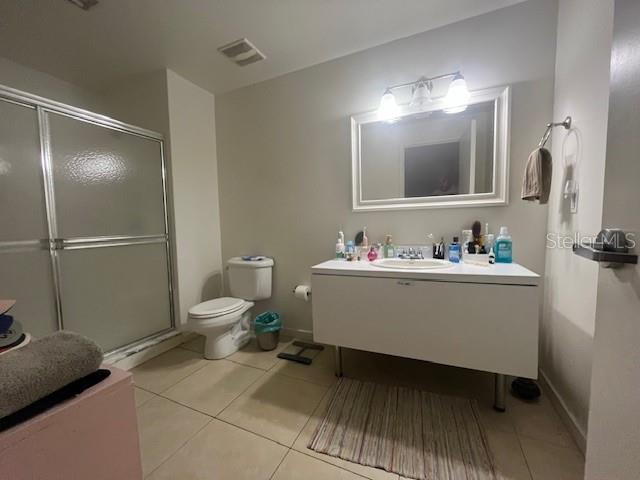 Image 13 of 16 For 509 Tampa Street 2c